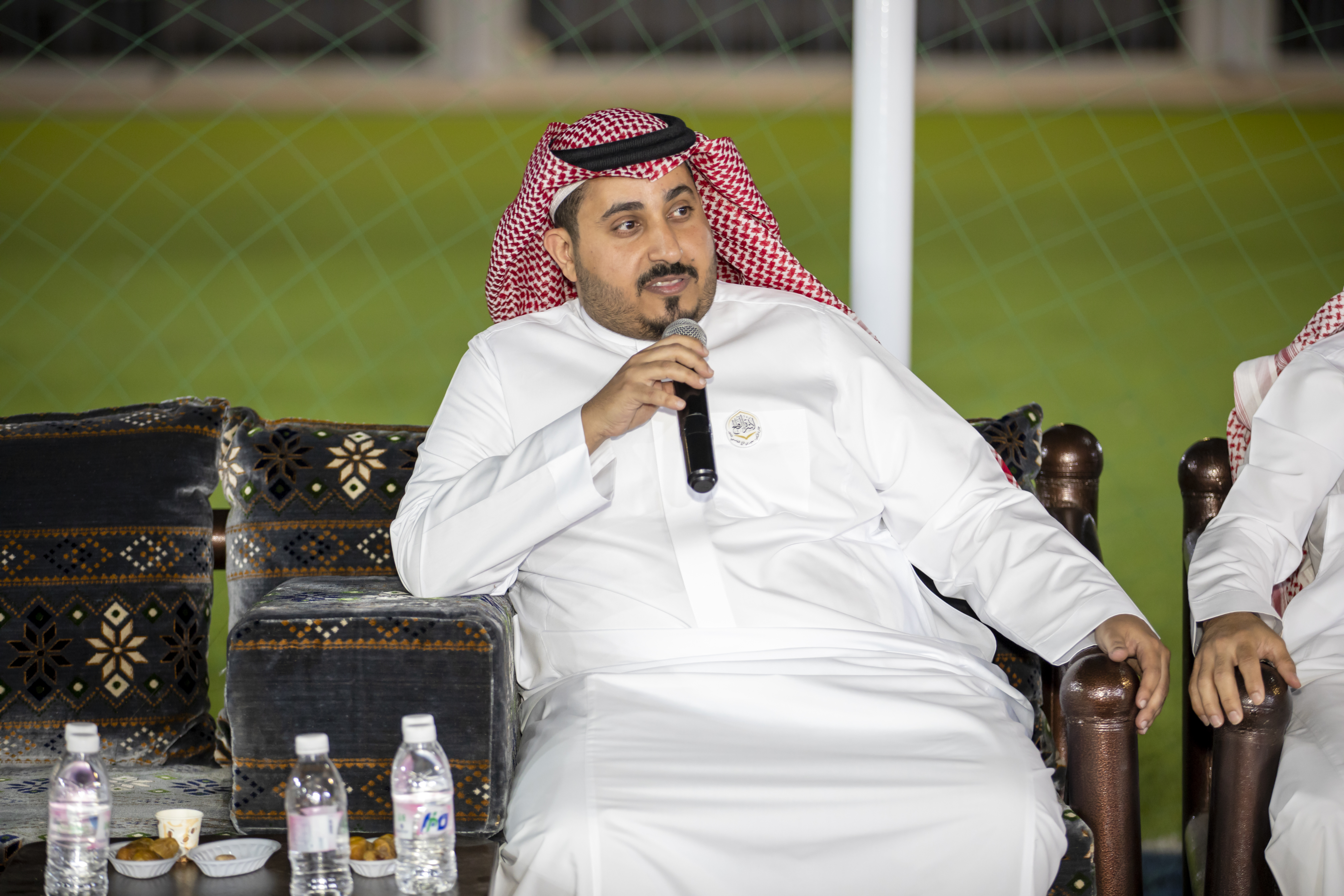 ٤  2F5A1170